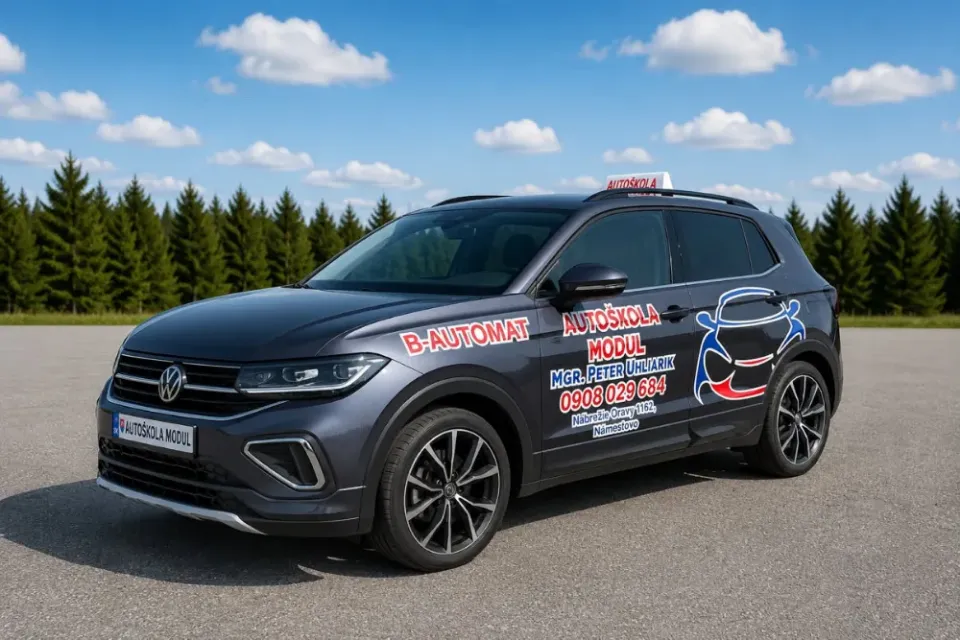 Volkswagen T-Cross autoškoly s polepom Modul
